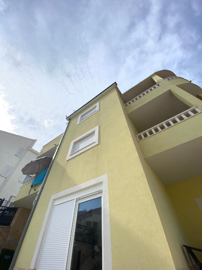 Villa Wiki 特罗吉尔 外观 照片